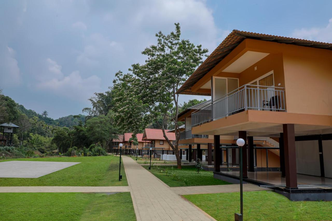 Sterling Vythiri Wayanad Hotel Ngoại thất bức ảnh