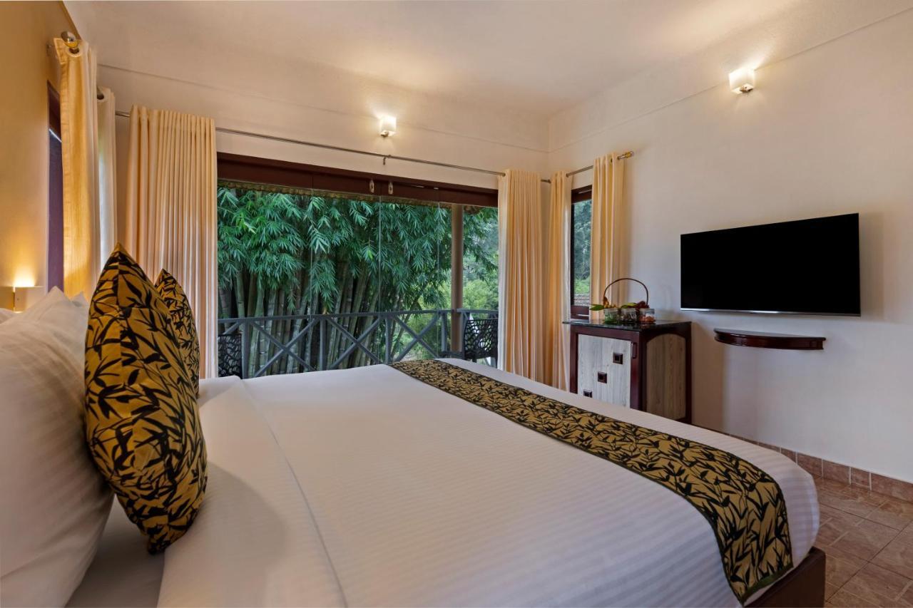 Sterling Vythiri Wayanad Hotel Ngoại thất bức ảnh