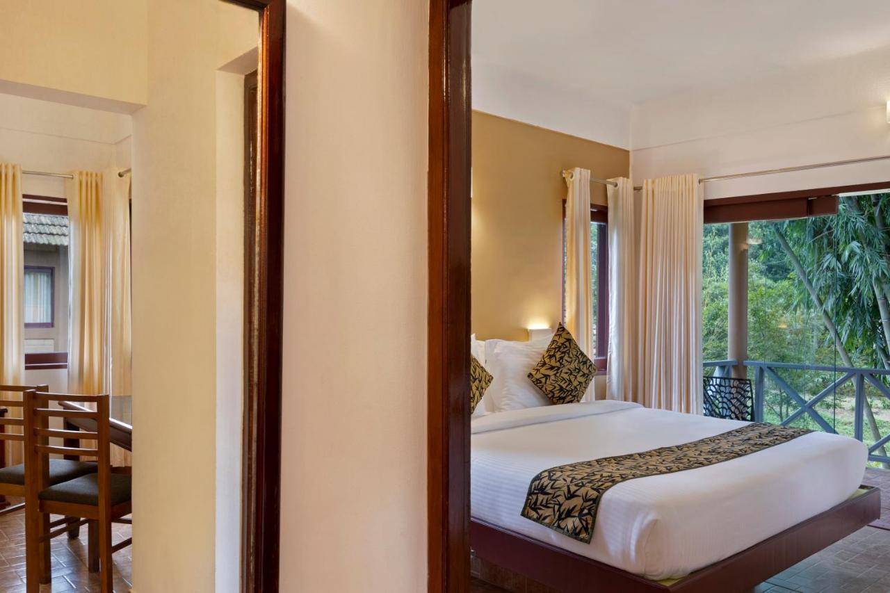 Sterling Vythiri Wayanad Hotel Ngoại thất bức ảnh